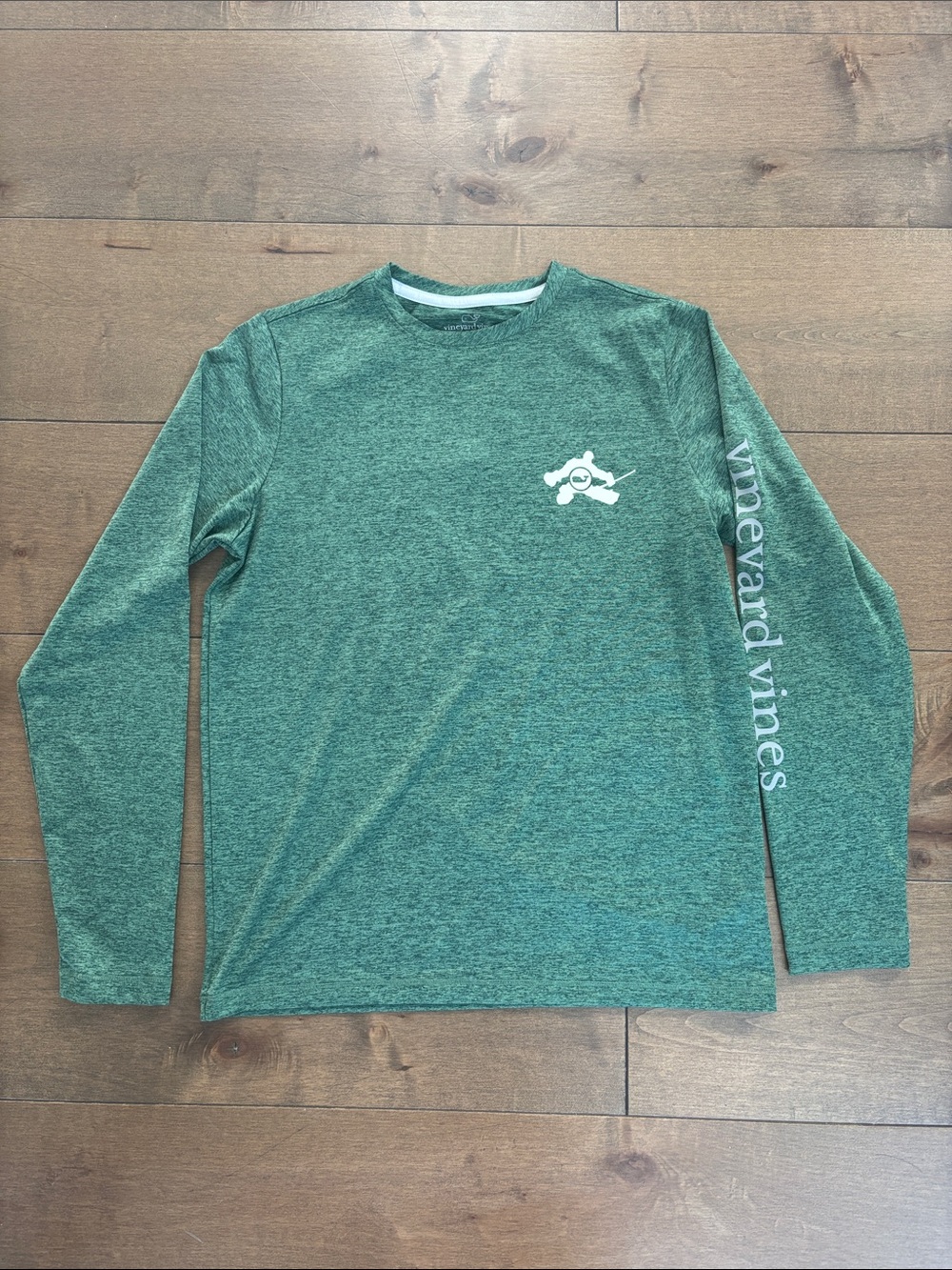 Vineyard Vines Heather Green Long-Sleeve Logo Performance Hockey Tee, size M